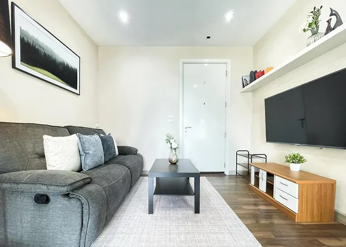 شقة Near Bts L Sukhumvit L Pool And Garden بانكوك