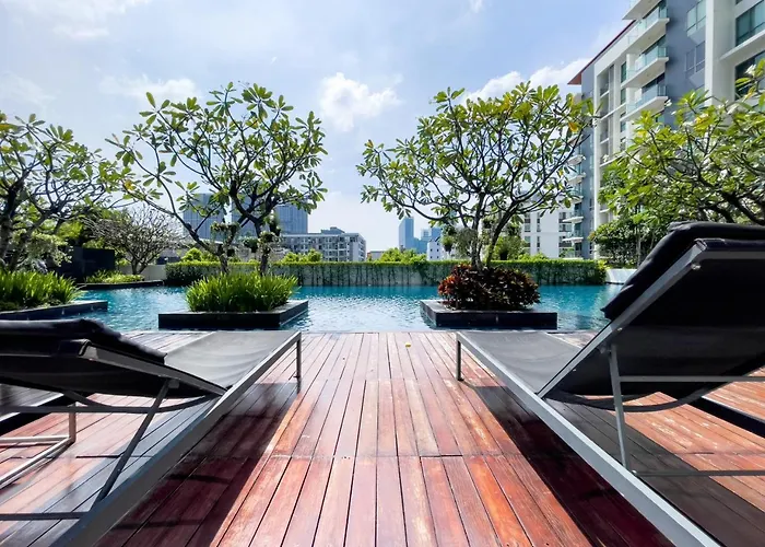 شقة Near Bts L Sukhumvit L Pool And Garden *